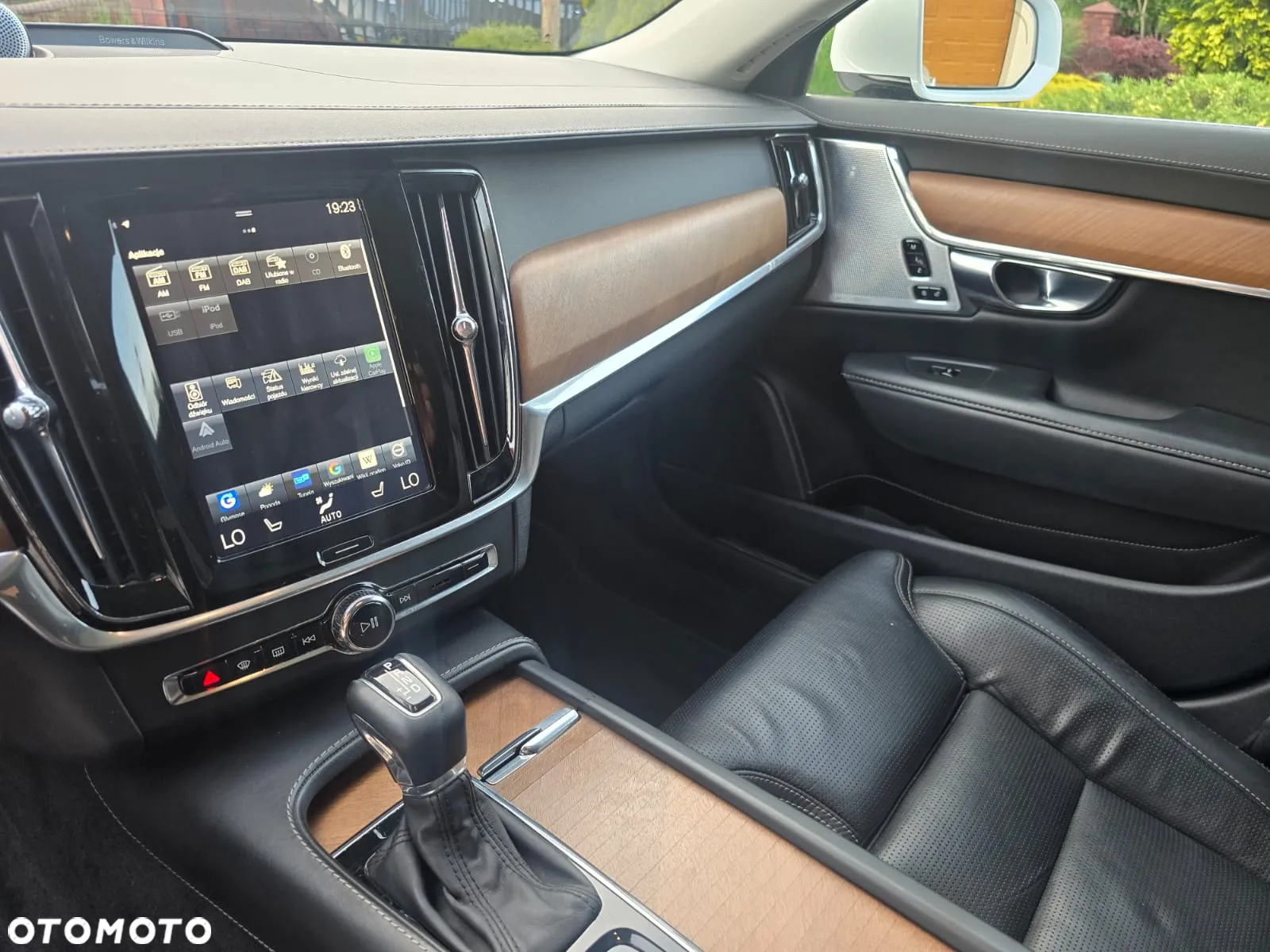 Volvo V90 D5 AWD Geartronic Inscription - 26