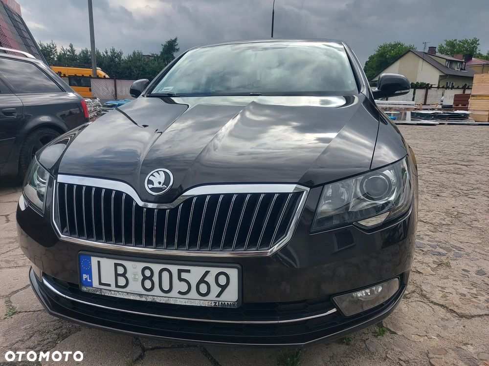 Skoda Superb 2.0 TSI L&K DSG - 7