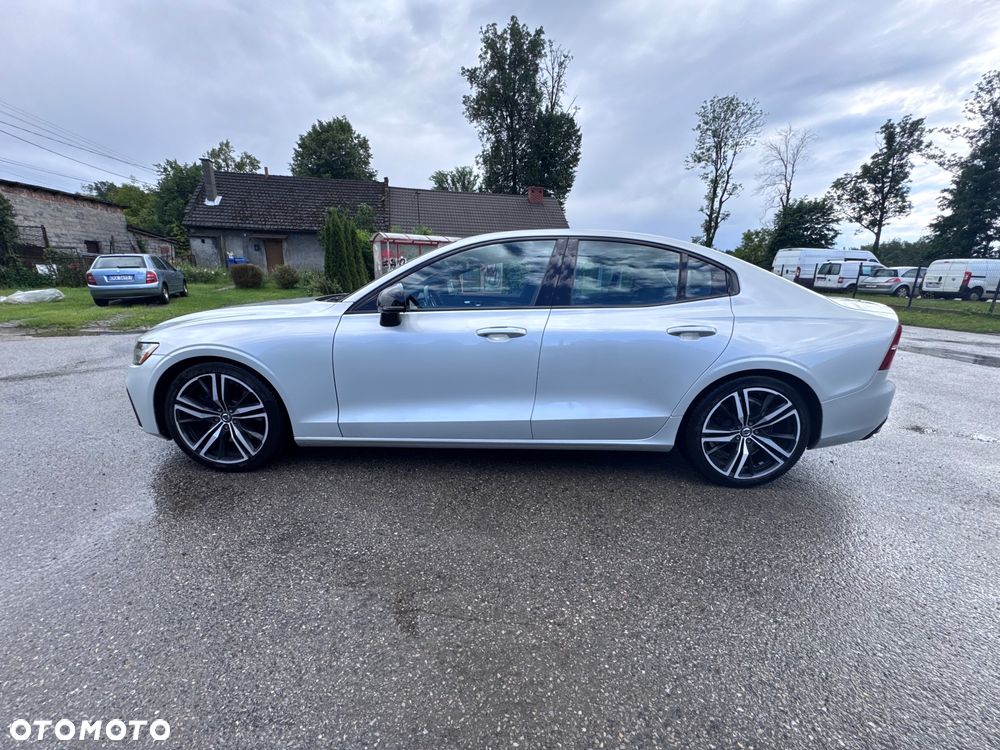 Volvo S60 T6 AWD R-Design - 11