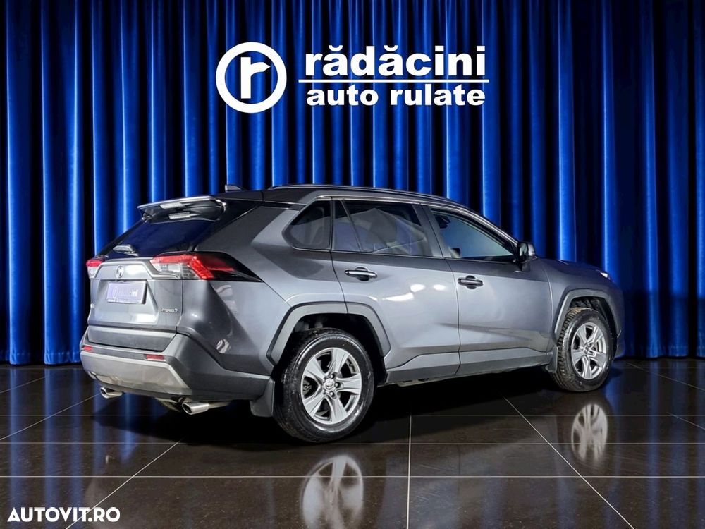 TOYOTA RAV4 2022 — imagine 2