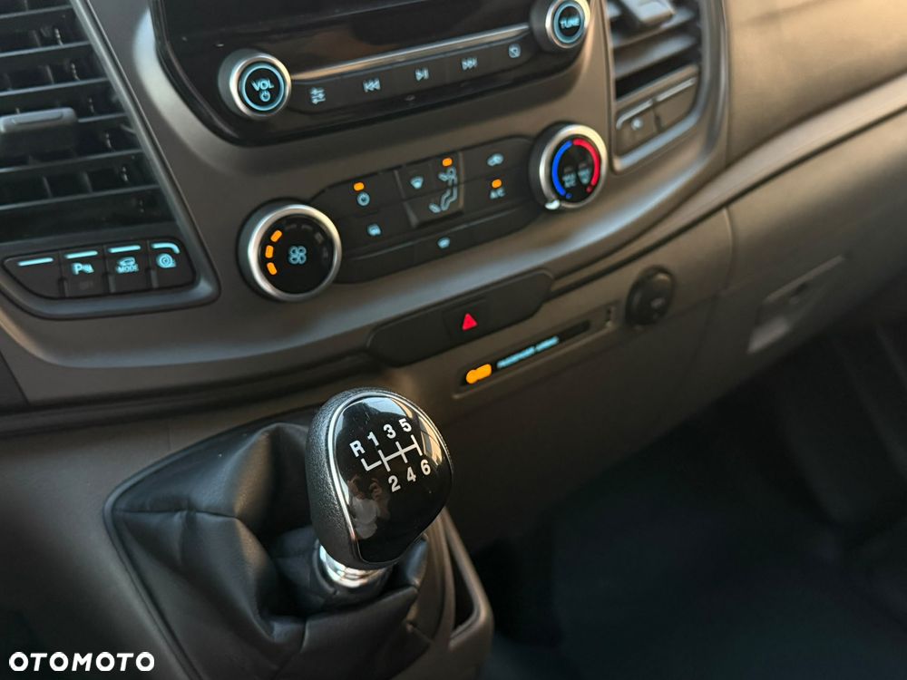Ford Transit Custom L2H2 - 39