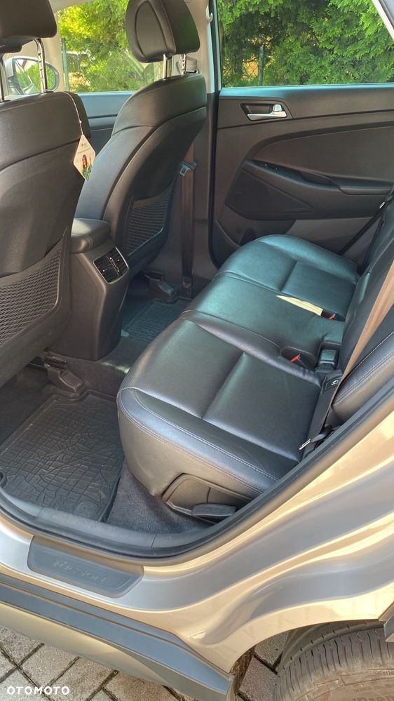 Hyundai Tucson - 12