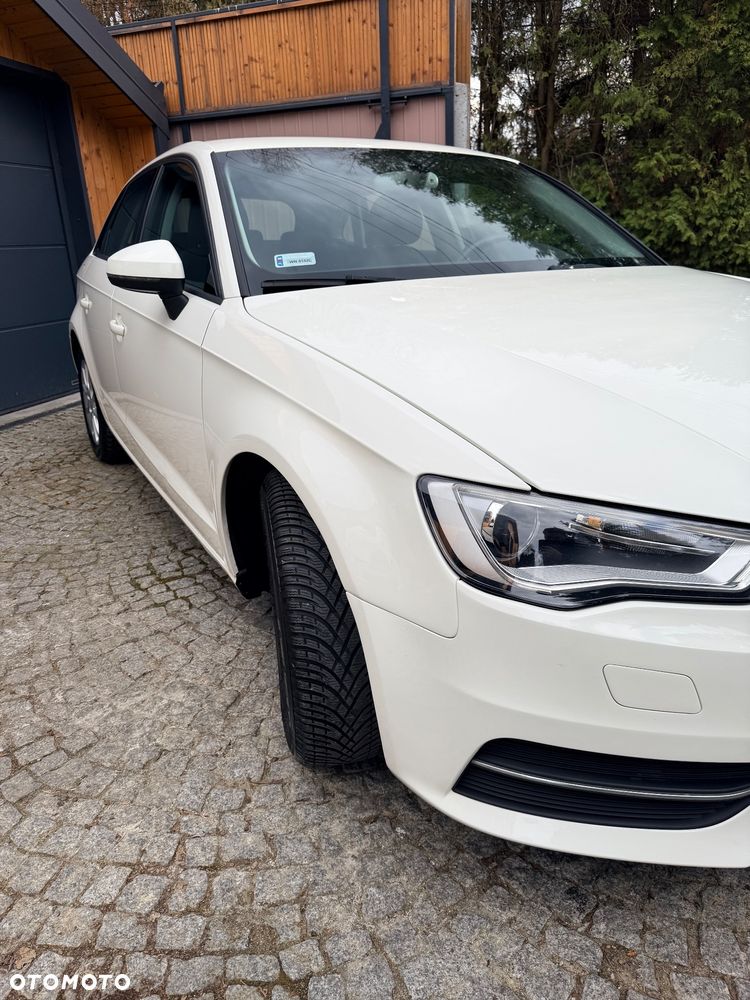 Audi A3 Sportback 1.4 TFSI Ambition - 19