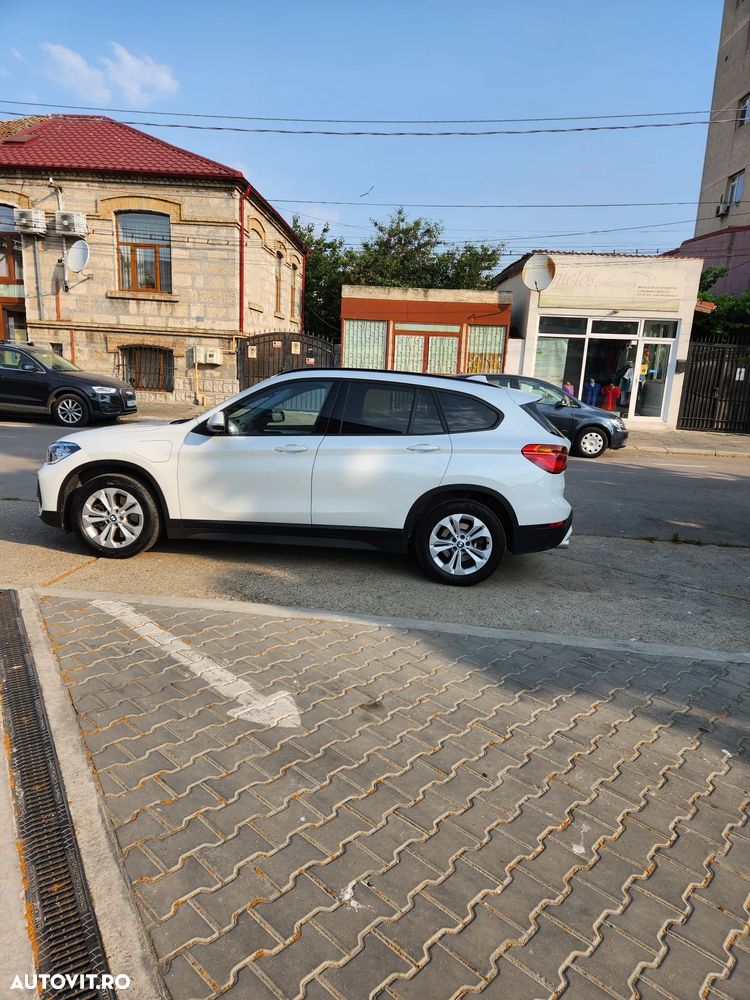 BMW X1 2021 — imagine 4