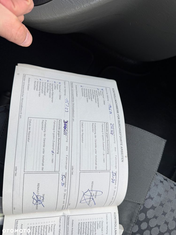 Renault Trafic Passenger L1H1 Expression - 12