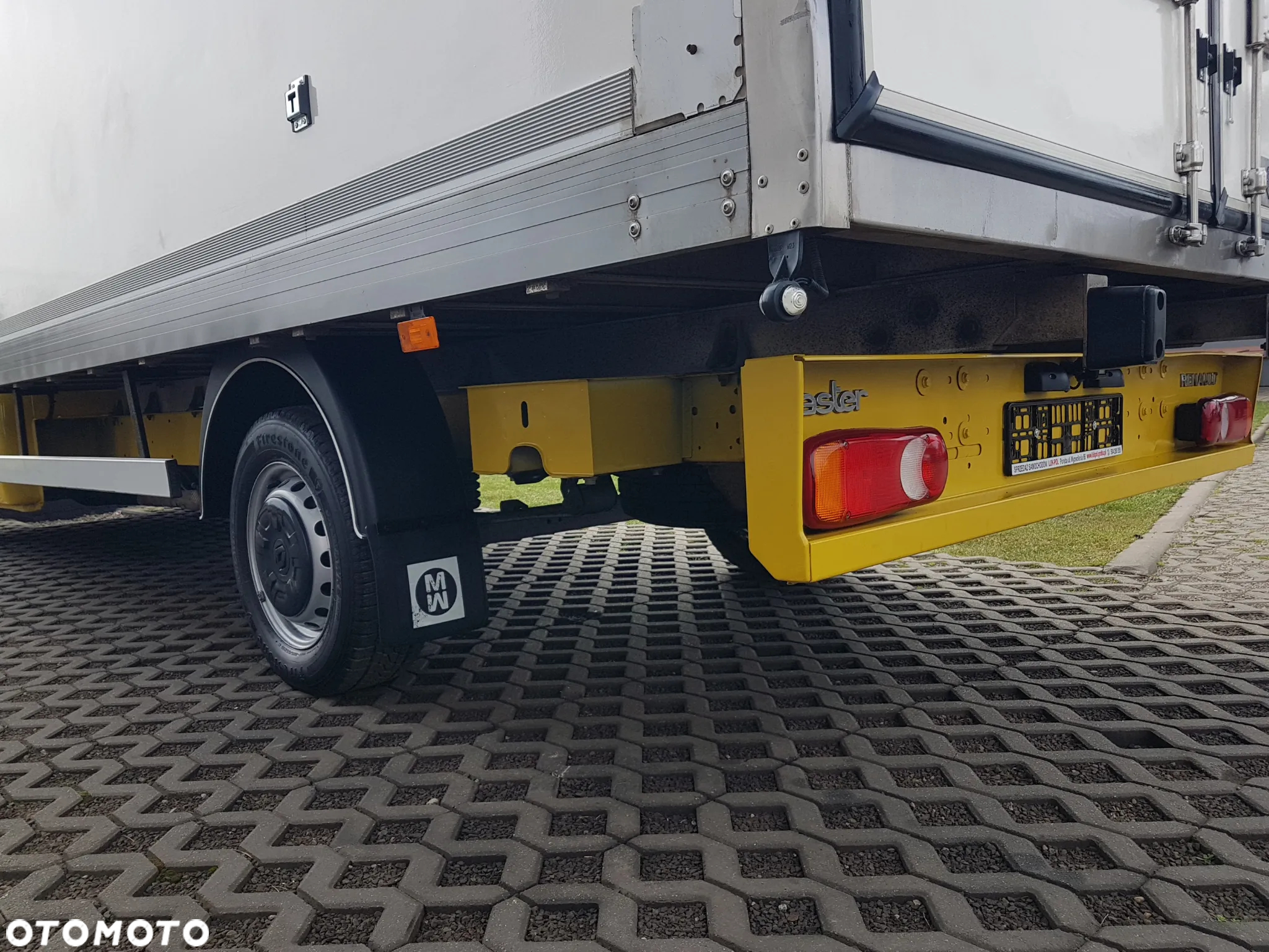 Renault MASTER KONTENER 8EP 4,21x2,23x2,22 KLIMA MANUAL KRAJOWY 6-BIEGÓW - 17