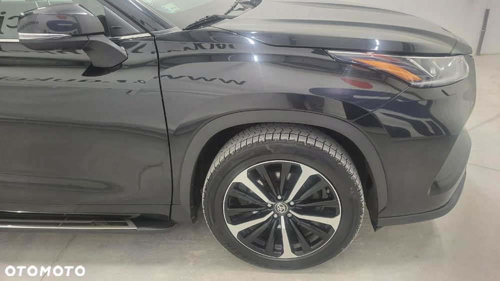 Toyota Highlander - 4