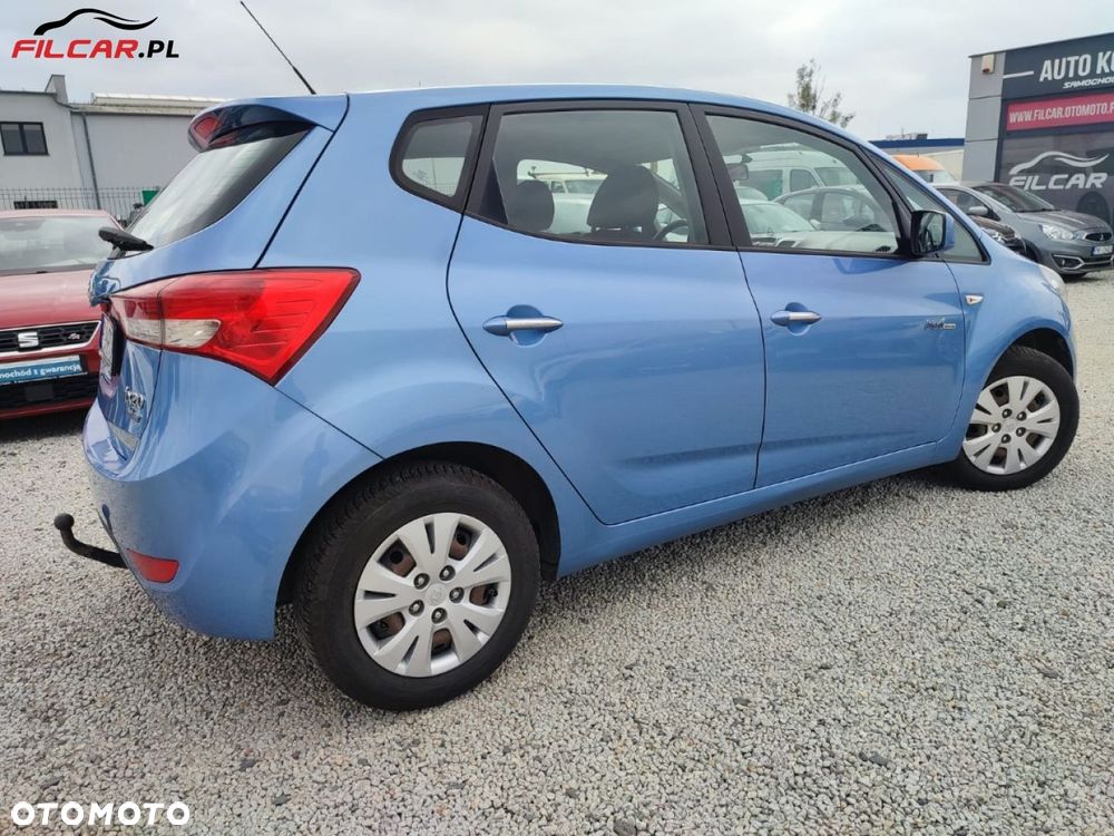 Hyundai ix20 - 15