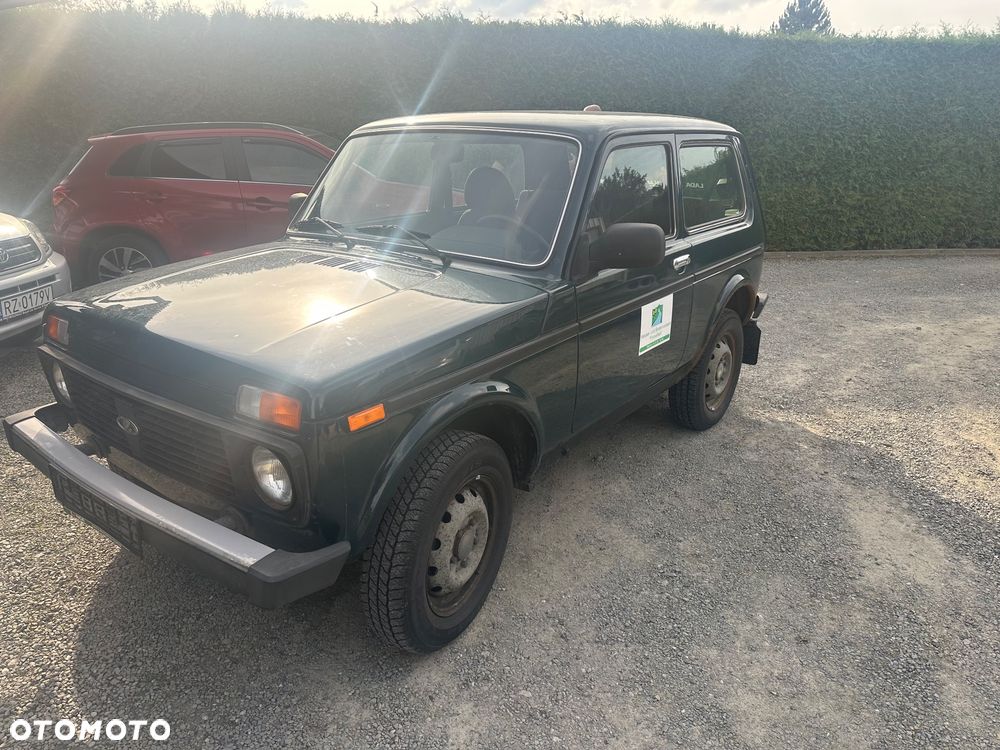Lada Niva - 1