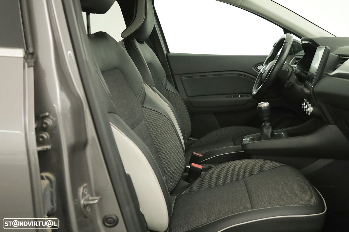 Renault Captur 1.0 TCe Techno - 36