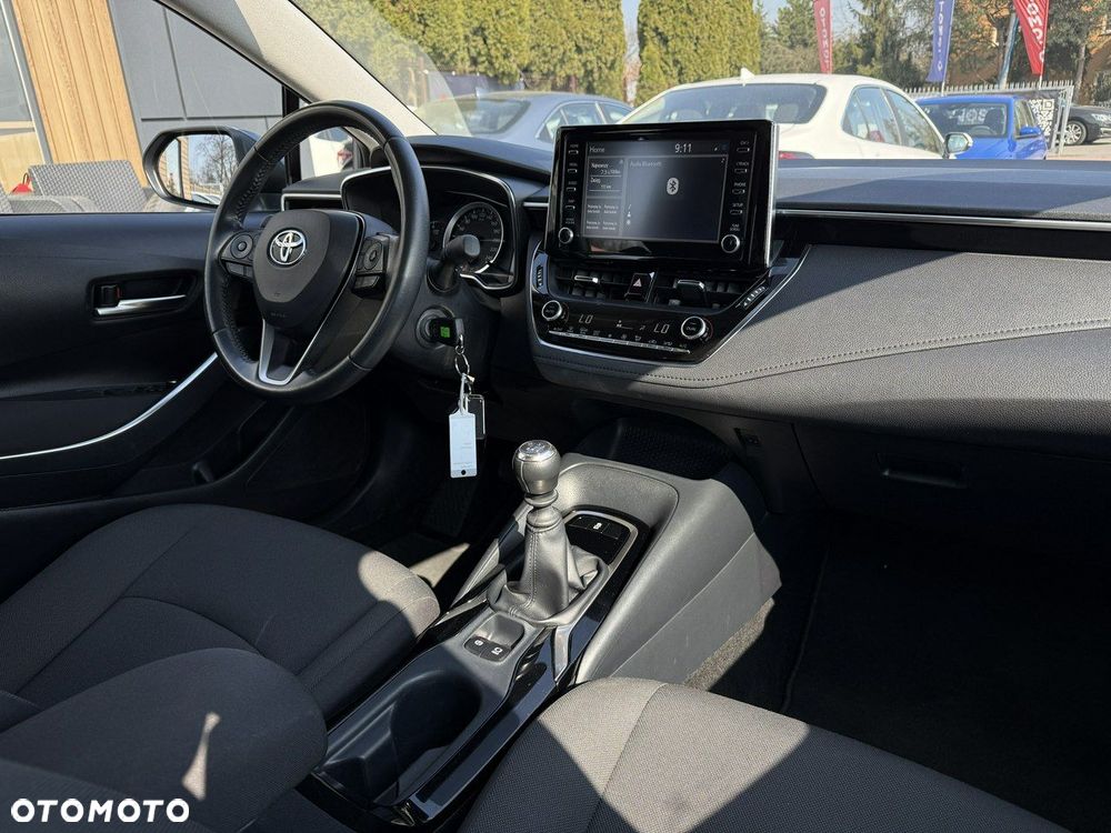 Toyota Corolla 1.5 Comfort - 16