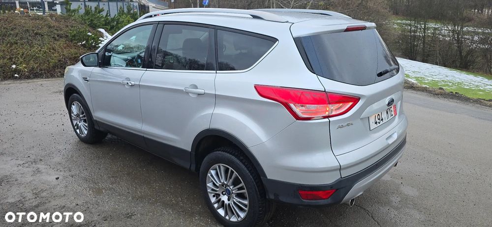 Ford Kuga 2.0 TDCi 4x4 Titanium - 12