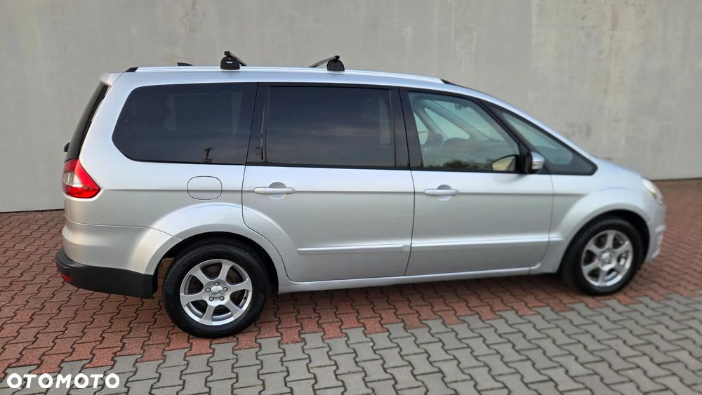 Ford Galaxy 2.0 TDCi Titanium - 12
