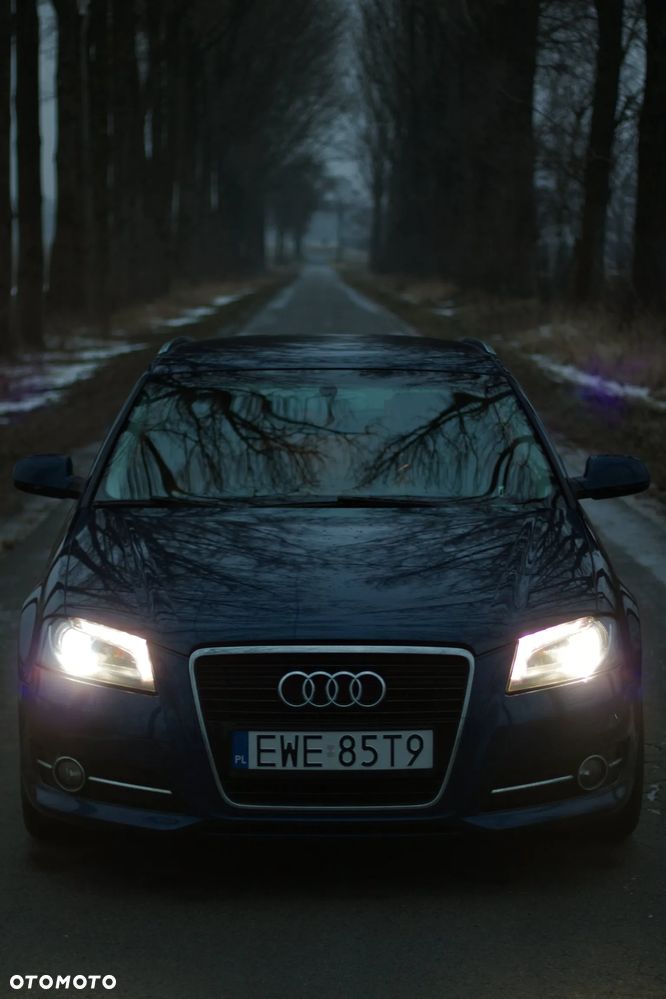 Audi A3 Sportback - 2