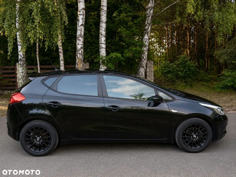 Kia Ceed - 4