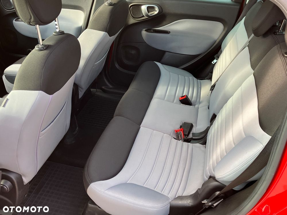Fiat 500L - 10