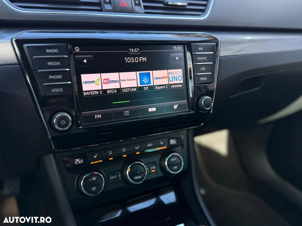 Skoda Superb 2.0 TDI DSG Ambition - 16