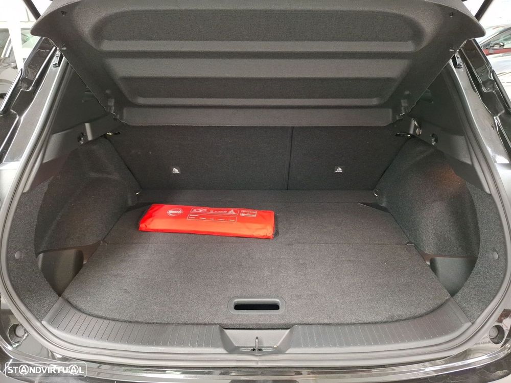 Nissan Qashqai 1.3 DIG-T N-Connecta LED - 25