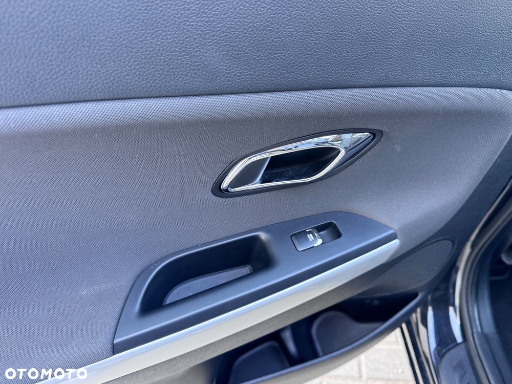 Kia Ceed 1.6 GDI ISG Dream-Team Edition - 26