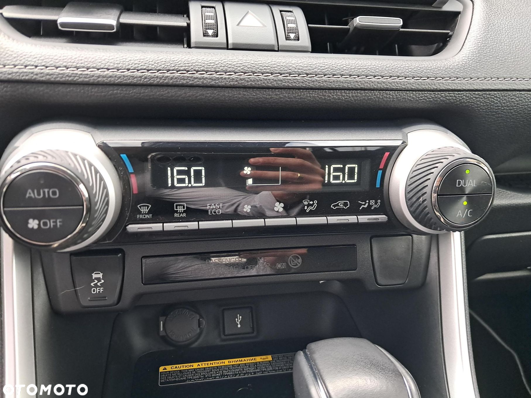 Toyota RAV4 2.5 Hybrid Comfort 4x2 - 19