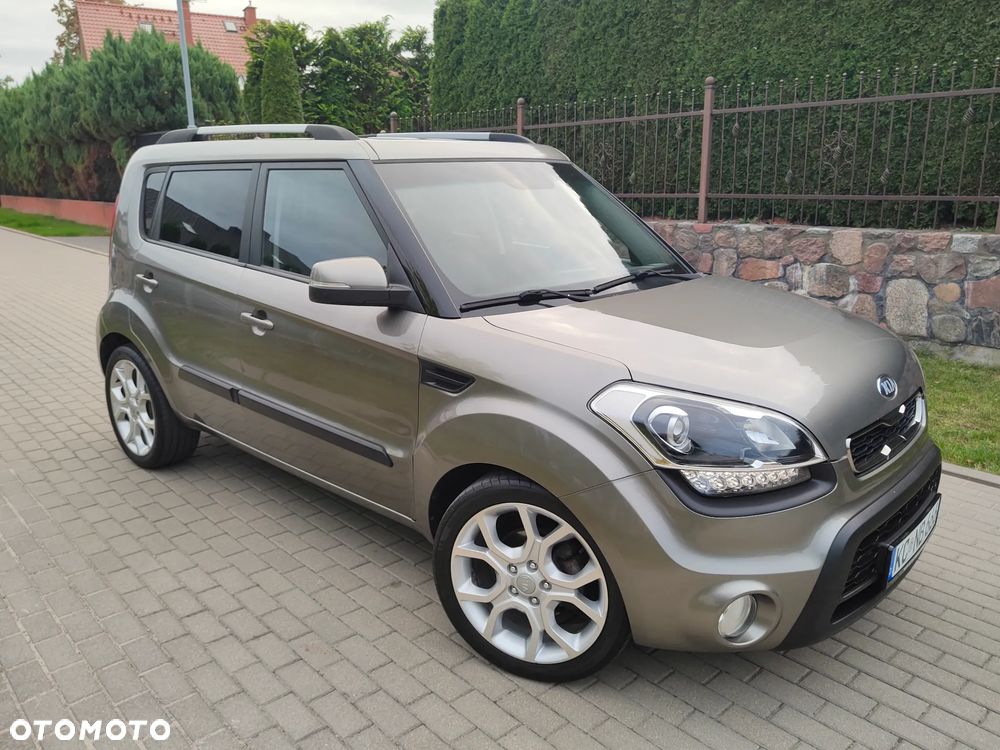 Kia Soul 1.6 CRDI Dream-Team Edition - 9