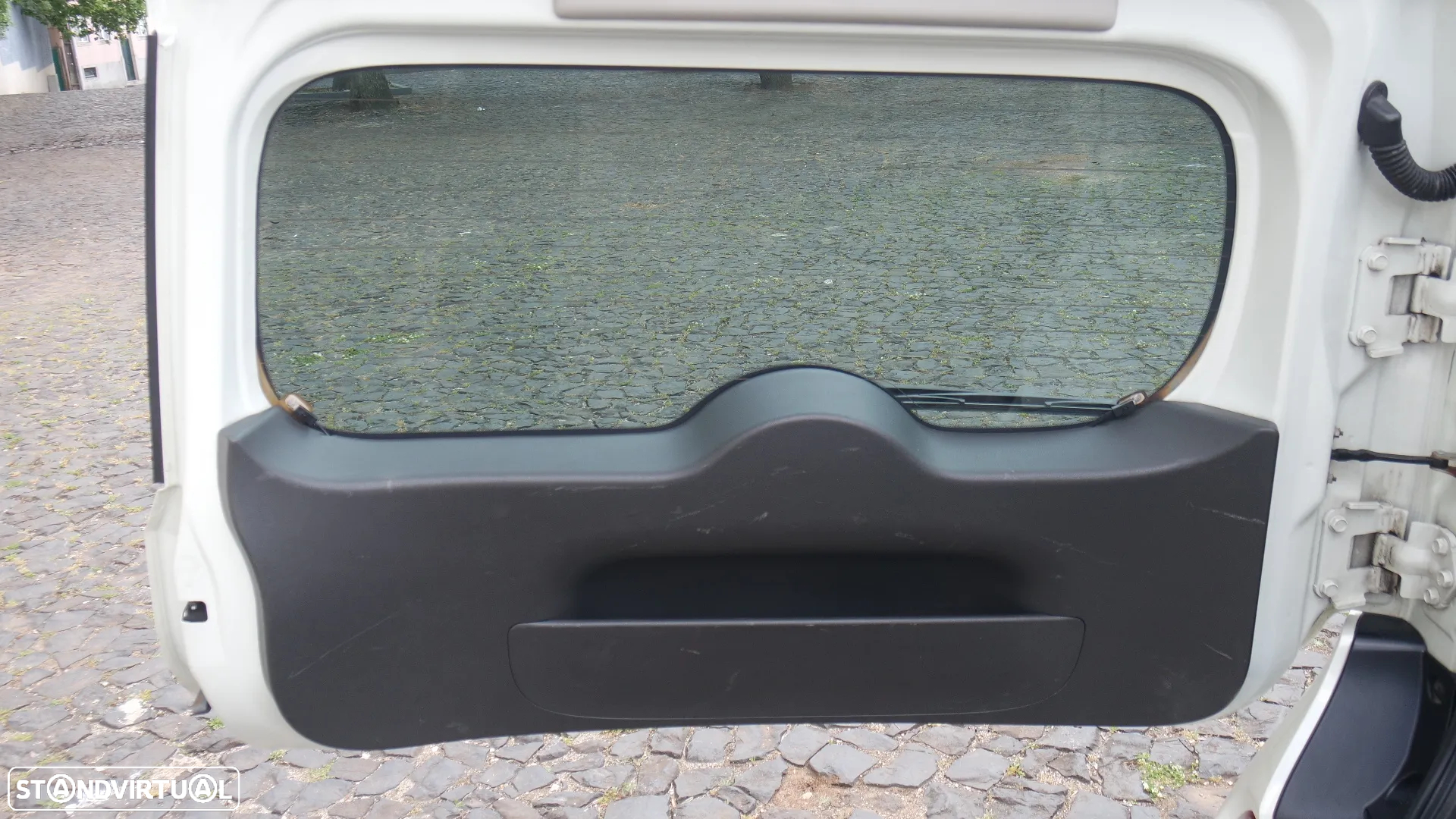 Nissan Cube 1.6 - 23