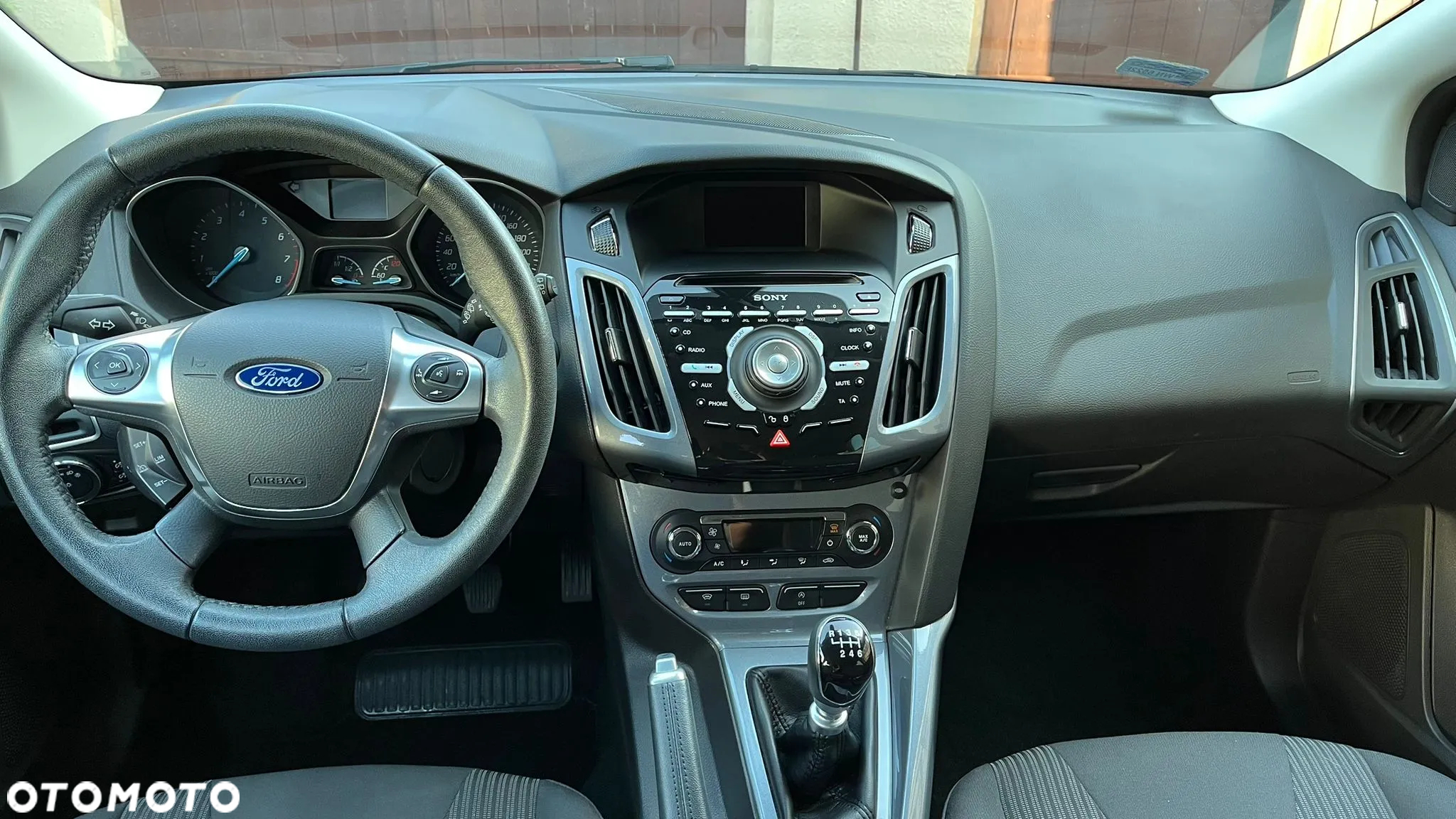 Ford Focus 1.6 EcoBoost Titanium - 9