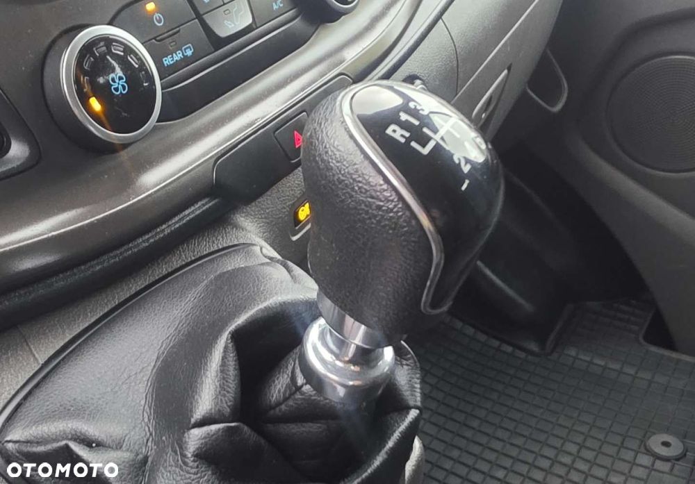 Ford Transit Custom - 16