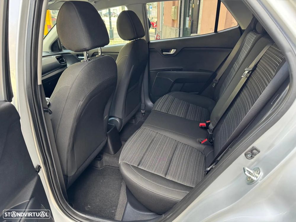 Kia Stonic 1.0 T-GDI Wave - 25