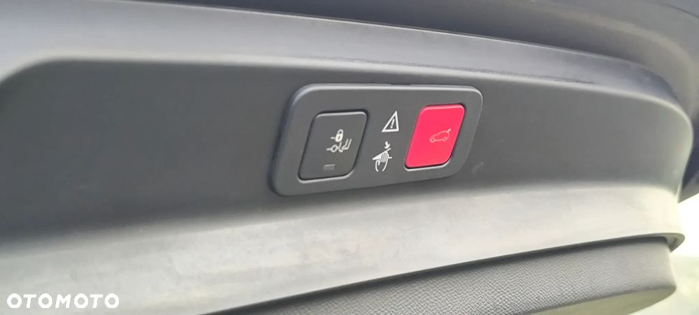 Peugeot 5008 BlueHDi 180 EAT6 GT - 11