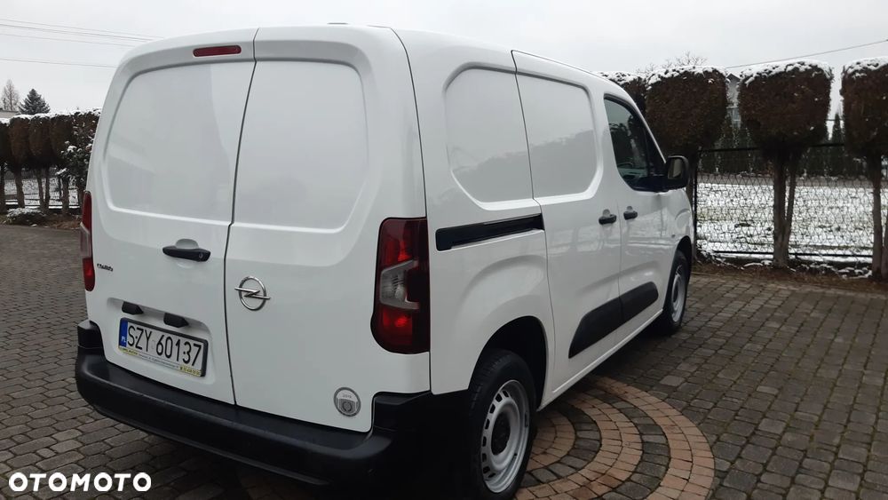 Opel Combo - 18
