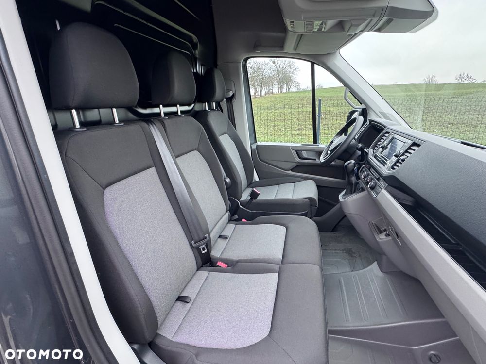 Volkswagen Crafter - 11