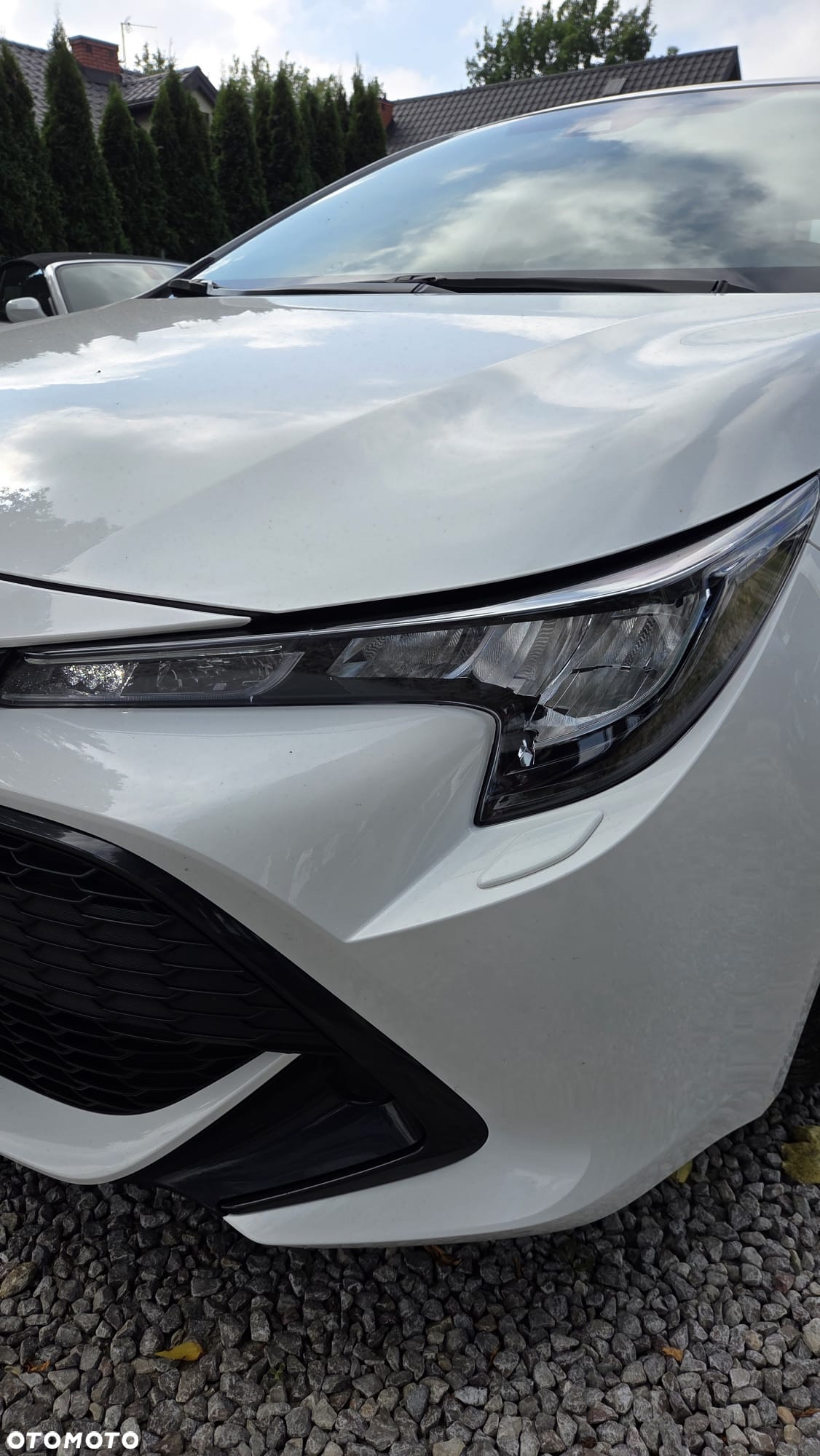 Toyota Corolla 1.8 Hybrid Business Edition - 3