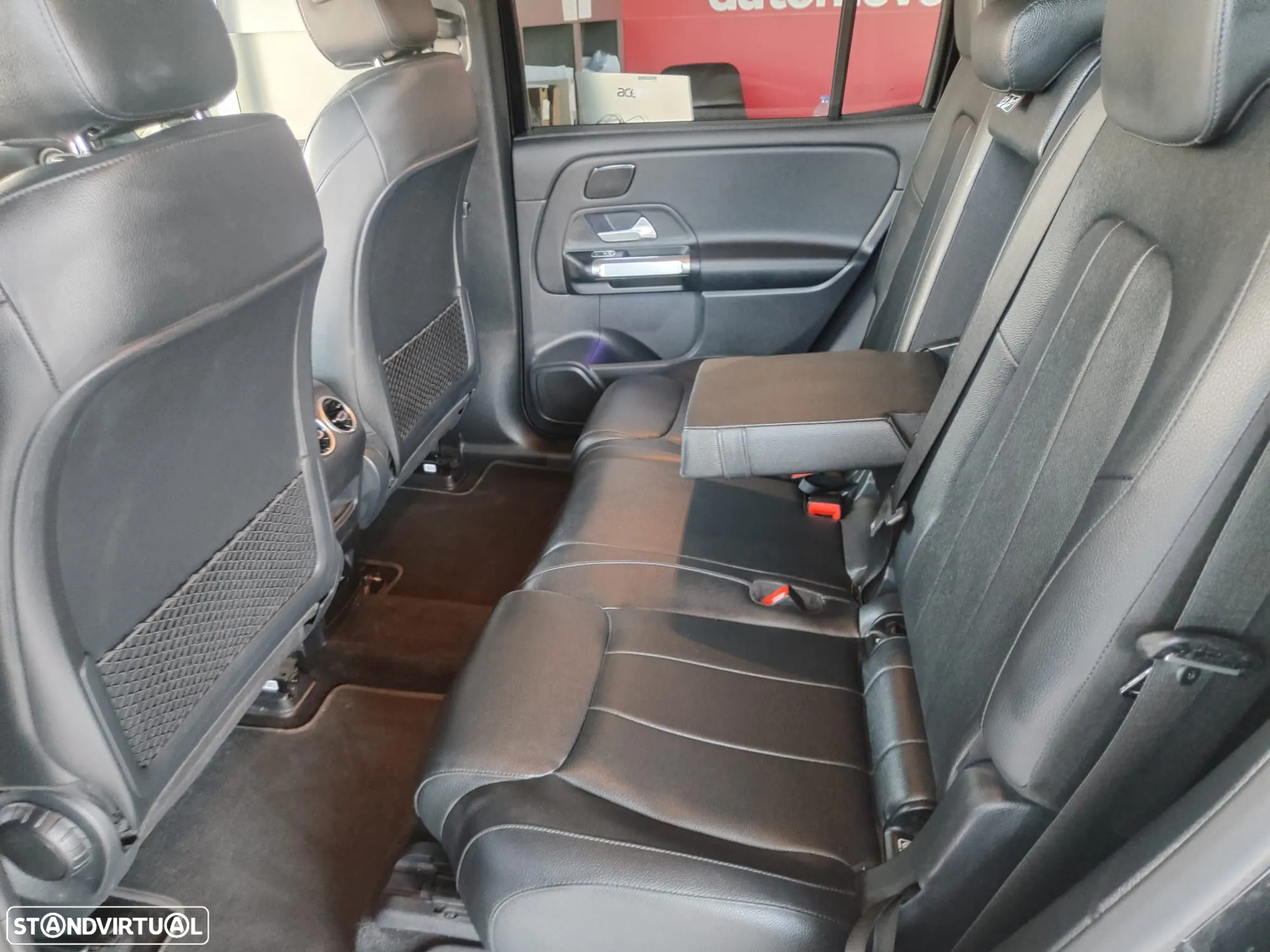 Mercedes-Benz EQB 300 4Matic Progressive - 12