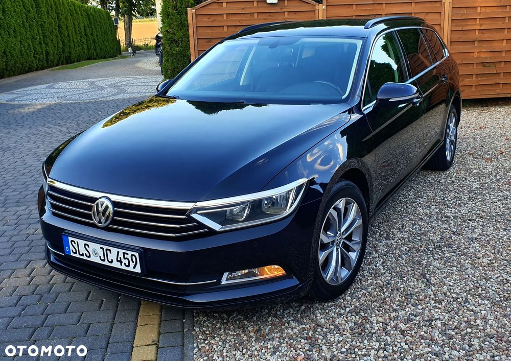 Volkswagen Passat - 3
