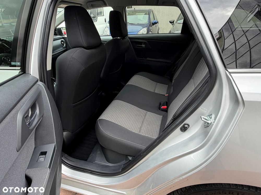 Toyota Auris 1.8 VVT-i Automatik Edition-S - 18