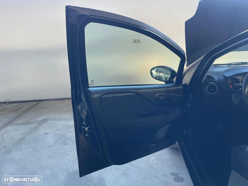 Fiat Punto 1.2 Lounge Start&Stop - 20