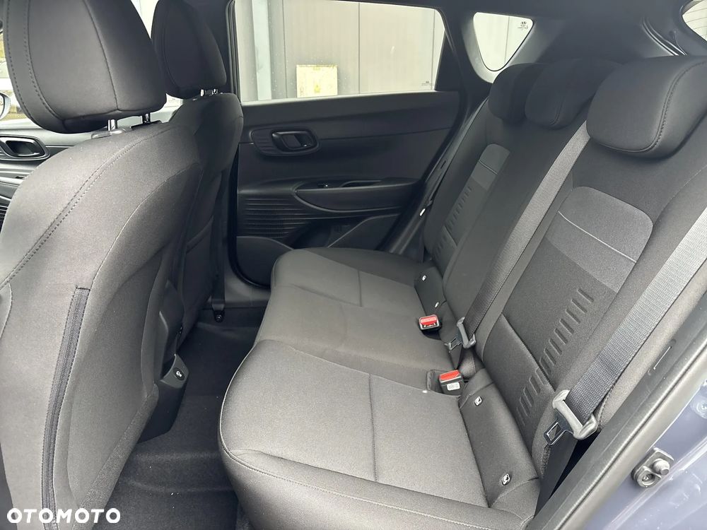 Hyundai Bayon 1.0 T-GDI Smart Black - 17