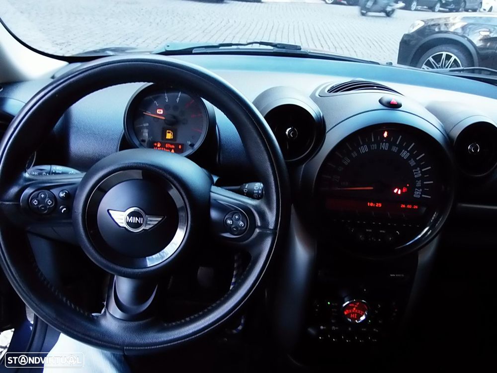 MINI Countryman Cooper D - 21