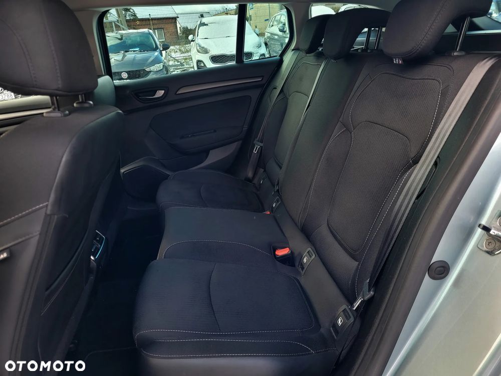 Renault Megane 1.5 Blue dCi Zen - 7