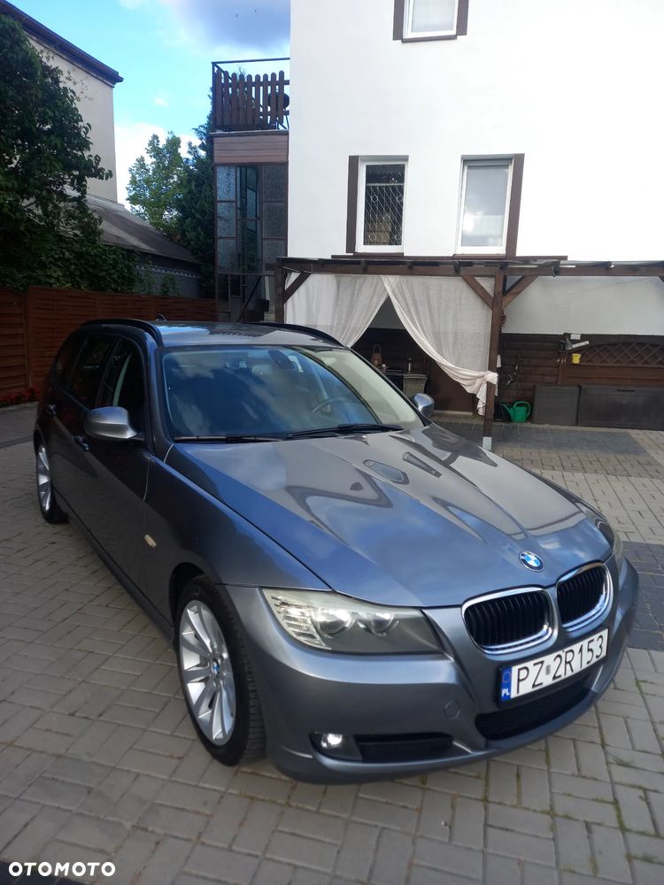 BMW Seria 3 318d - 1