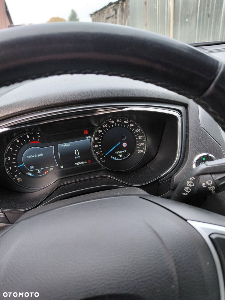 Ford Mondeo - 8