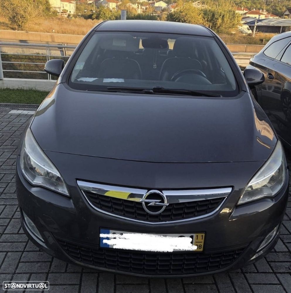 Opel Astra 1.3 CDTi Enjoy Start/Stop - 2