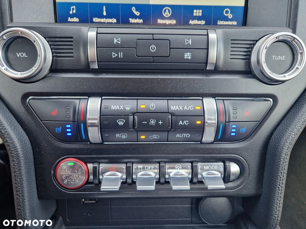 Ford Mustang - 23