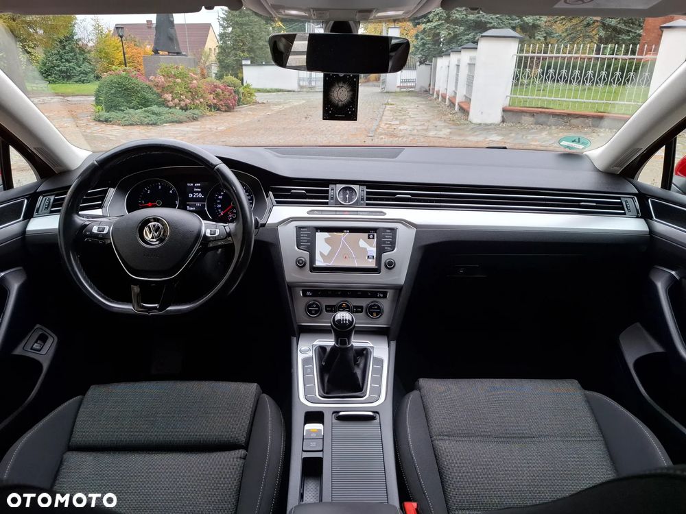 Volkswagen Passat Variant 2.0 TDI (BlueMotion Technology) Comfortline - 14