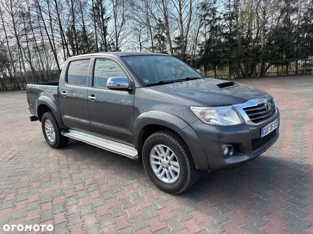Toyota Hilux 2.5 D-4D SR5 - 2