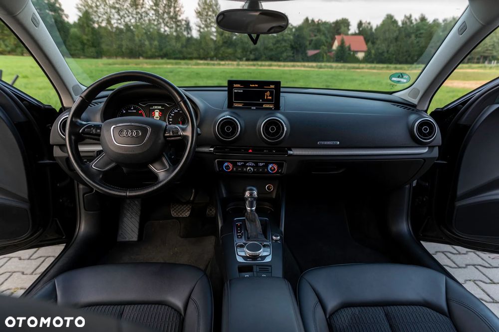 Audi A3 Sportback 2.0 TDI quattro S tronic design - 21