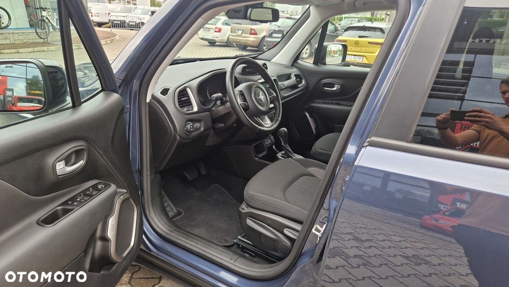 Jeep Renegade - 11