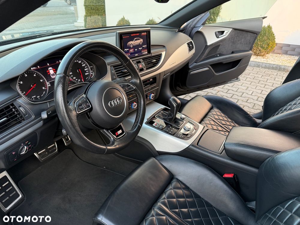 Audi A7 Sportback - 13