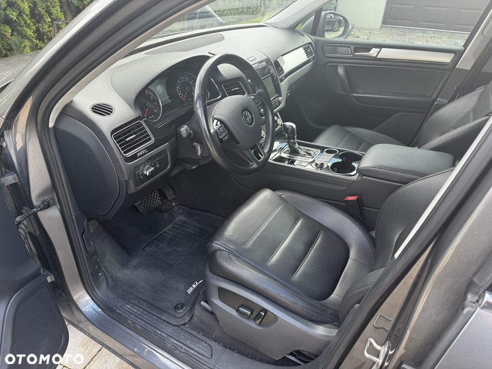 Volkswagen Touareg - 8